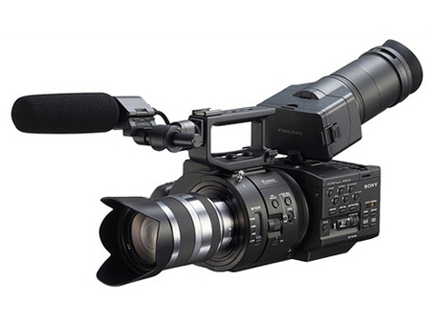 1000037662 1 480x0 - Sony giới thiệu máy quay 4k ngàm E-mount
